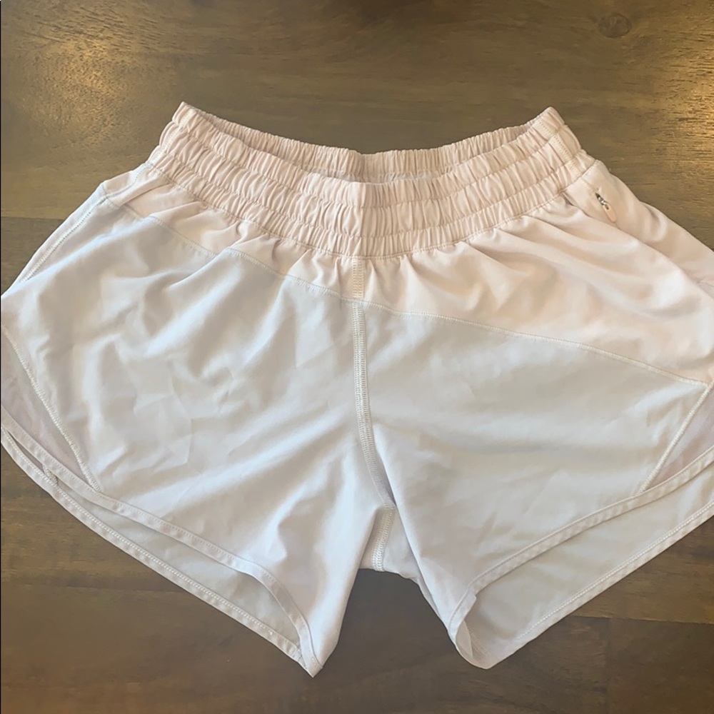Lululemon two toned hottie hot shorts
